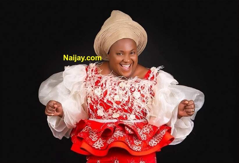 Yahweh by Chioma Jesus Ft. Nathaniel Bassey (Mp3 & Lyrics)
