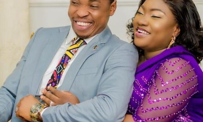 See the Loving message from Comedian Woli Agba to his wife as they celebrate their wedding anniversary