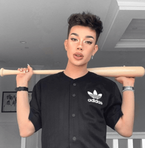James Charles Net Worth, Age, Family, Gay, Girlfriend, Brother, Bio-Wiki